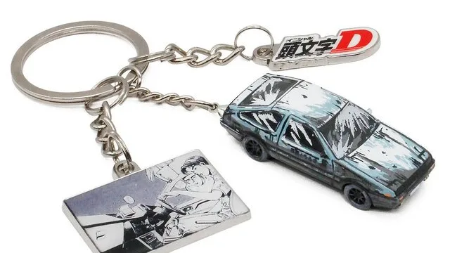 「頭文字D」のハチロクが漫画風キーチェーンに！初回5,000個限定
