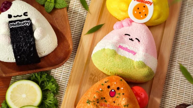 メロジョイ にぎにぎおにぎり【A032】|1個2,699円・ラインナップと握ったときの手ごたえ
