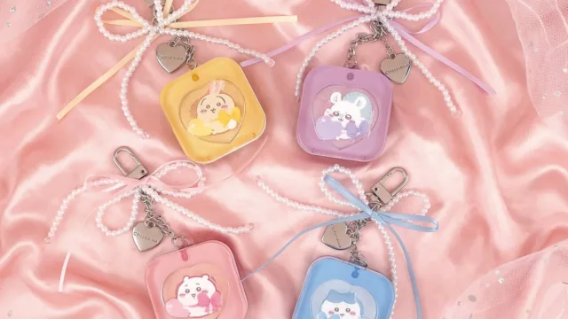ちいかわ CWキーリングコスメパレット 全4種