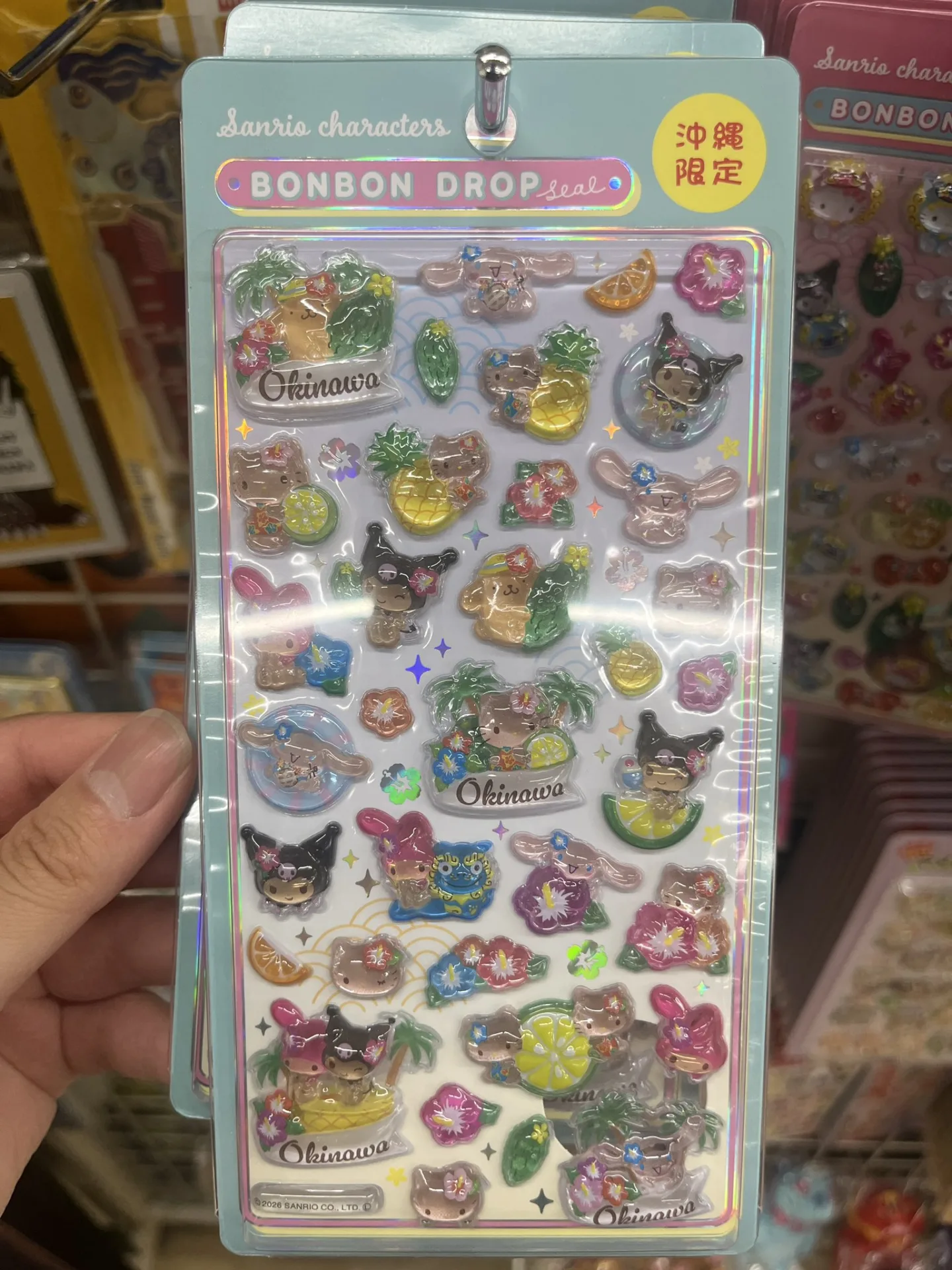 沖縄限定 サンリオ ボンボンドロップシールのパッケージ