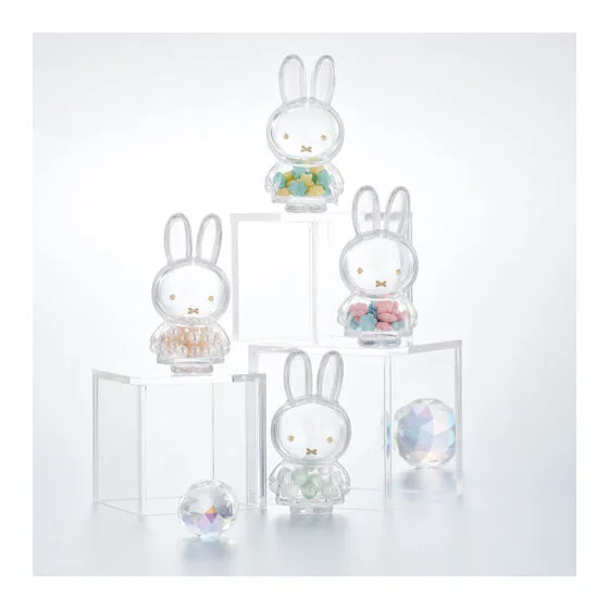 miffy Glint Series を並べて飾ったところ