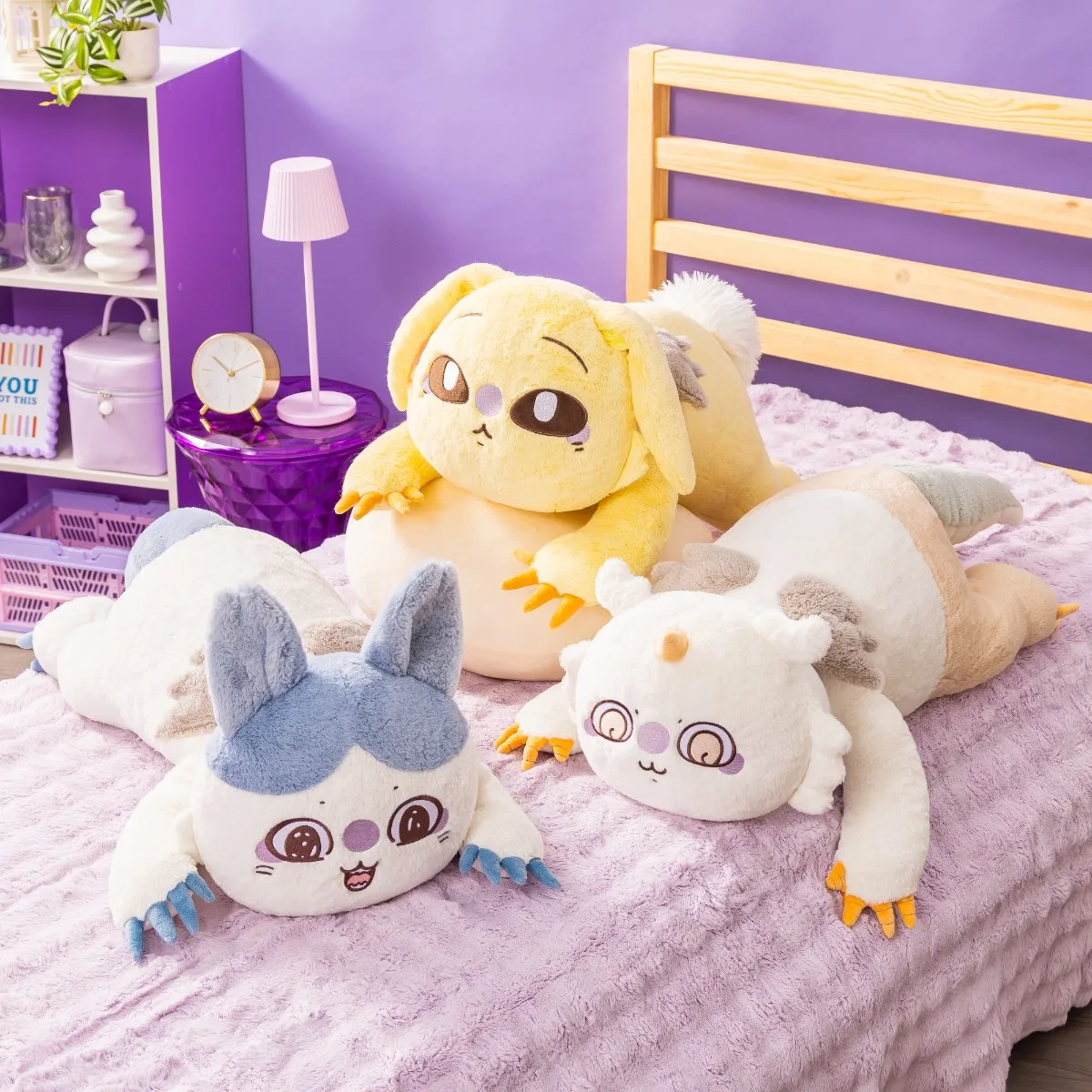 ごろりん抱きぬいぐるみ 全3種。強くなったハチワレ、強くなったうさぎ、あのこ